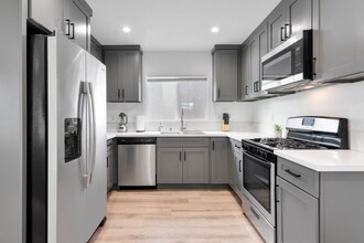 1427 254th St in Los Angeles, CA - Building Photo - Building Photo