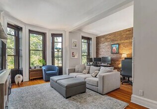 18 Willett St, Unit Apt 2 in Albany, NY - Building Photo - Building Photo