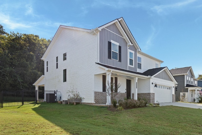 3038 Fernwood Ln in Columbia, TN - Building Photo - Building Photo