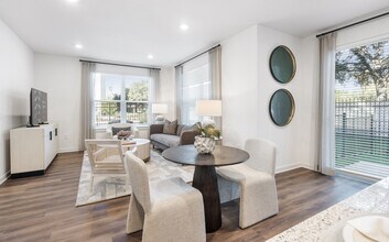 Hanover Lakemont in Richmond, TX - Foto de edificio - Building Photo