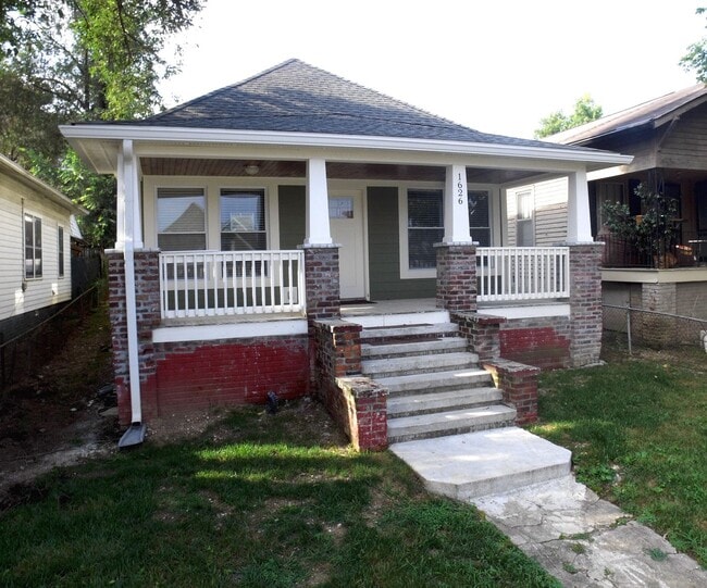 property at 1626 Forest Ave
