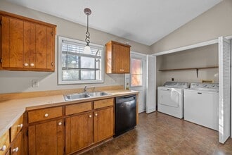 183 Corey Cir in Jacksonville, NC - Building Photo - Building Photo