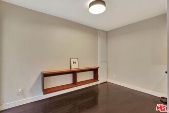 1010 Palm Ave in West Hollywood, CA - Building Photo - Building Photo