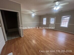 60 Bagwell Rd in Carrollton, GA - Building Photo - Building Photo