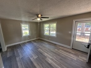 902 Meadow St S in Wilson, NC - Building Photo - Building Photo
