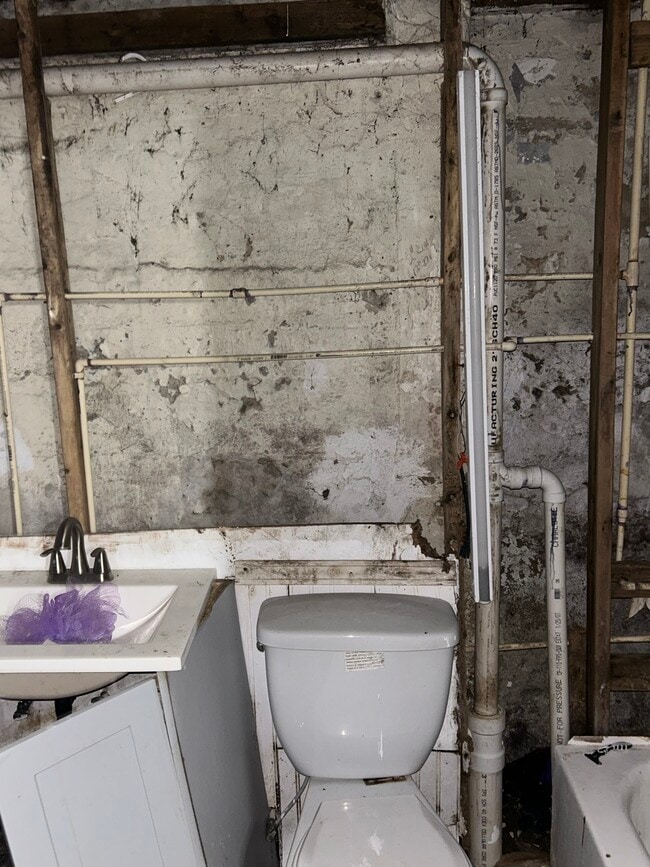 4935 Alcott Ave, Unit 76 in St. Louis, MO - Building Photo - Building Photo