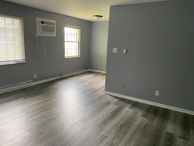 property at 2826 S Pennsylvania St