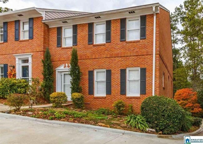 36 The Falls Dr