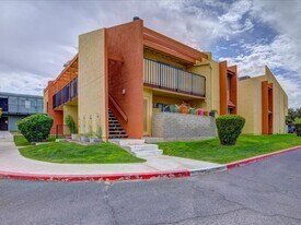 834 S Langley Ave in Tucson, AZ - Building Photo