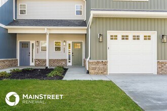 2924 Paddle Wheel Dr in Jeffersonville, IN - Foto de edificio - Building Photo