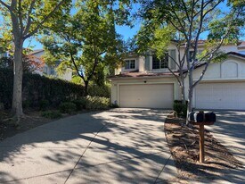 1810 Gardenia Ct in Antioch, CA - Building Photo