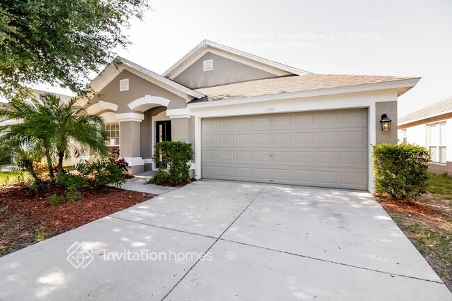 property at 11581 Misty Isle Ln