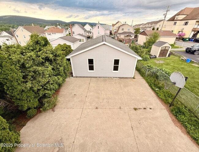 1304 St Ann St in Scranton, PA - Building Photo - Building Photo