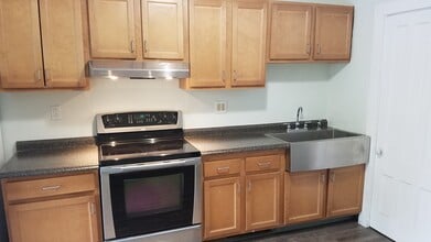 3 Battery Hl, Unit 2 in Vergennes, VT - Building Photo - Building Photo