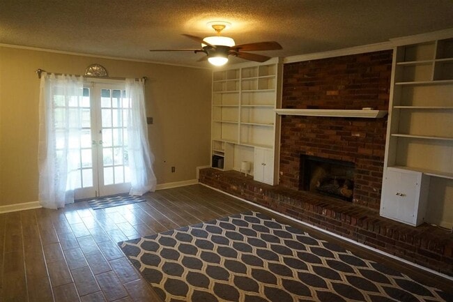 1218 Simmonsridge Dr in Collierville, TN - Building Photo - Building Photo