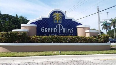 712 SW 158th Terrace in Pembroke Pines, FL - Building Photo - Building Photo