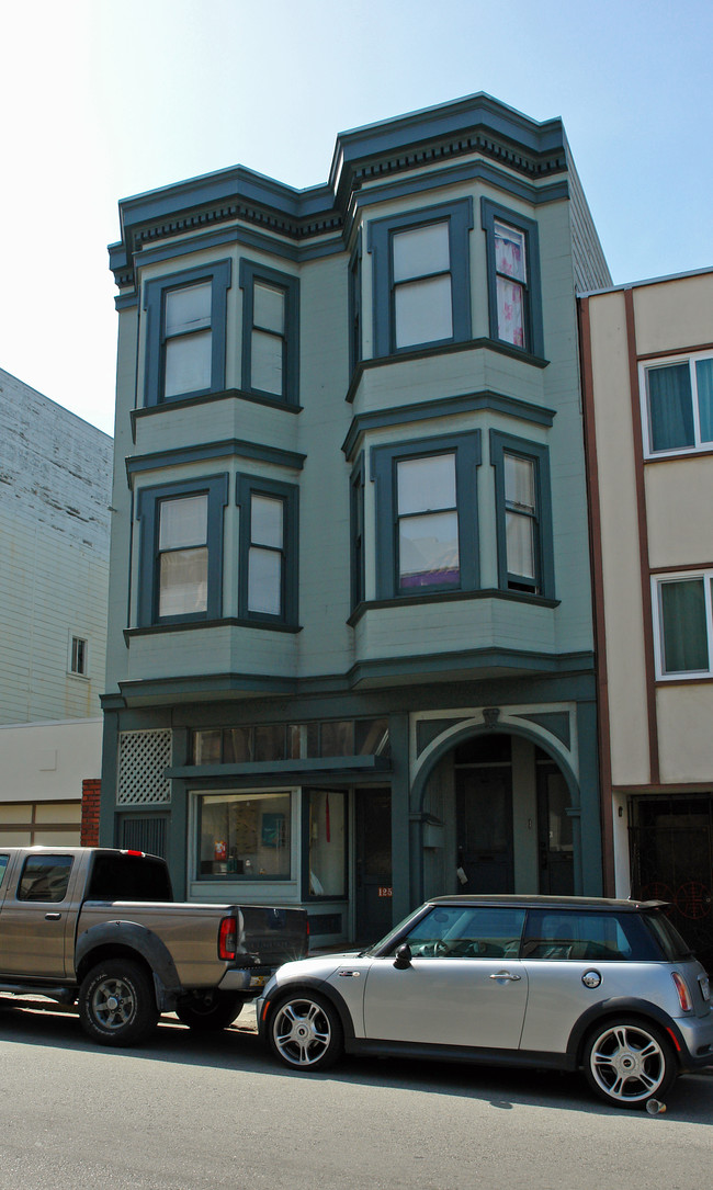 1251-1255 Pacific Ave in San Francisco, CA - Building Photo - Building Photo