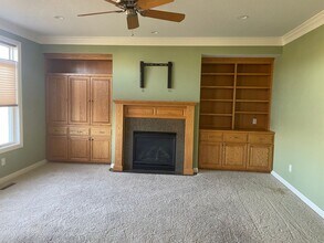 2184 HIghtop Ln NE in Rochester, MN - Building Photo - Building Photo