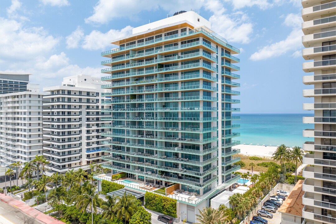 57 Ocean in Miami Beach, FL - Building Photo