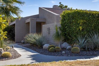 2842 Sundance Cir W in Palm Springs, CA - Building Photo - Building Photo