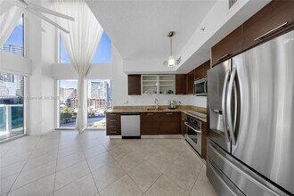 41 SE 5th St in Miami, FL - Building Photo - Building Photo