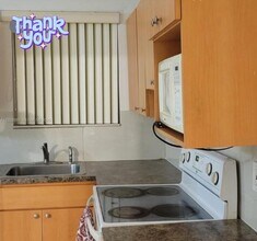 2245 NW 3rd St in Miami, FL - Building Photo - Building Photo