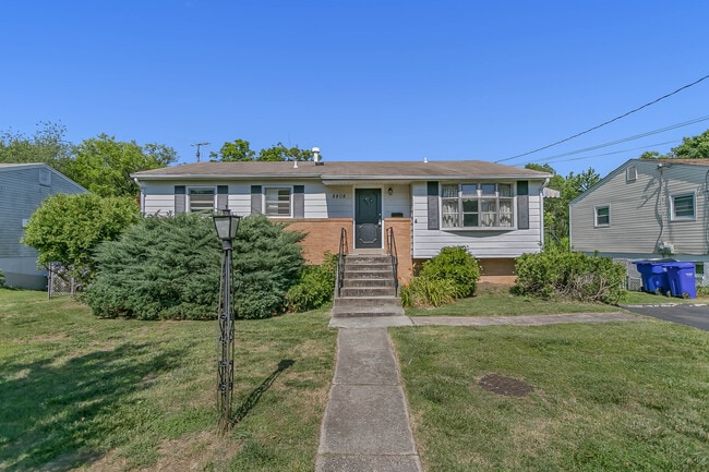 property at 8808 Patricia Ct