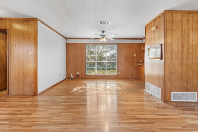 519 Tolson Ave in Van Alstyne, TX - Building Photo - Building Photo