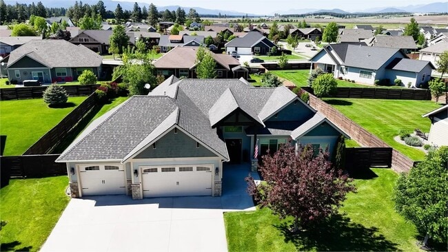 property at 135 E Swift Creek Way