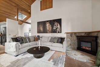 70335 Sword Fern in Sisters, OR - Building Photo - Building Photo