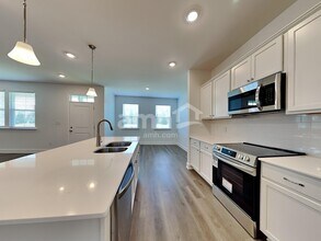 212 Argea Dr in Mount Juliet, TN - Foto de edificio - Building Photo
