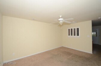 406 Caldwell Loop in Jacksonville, NC - Building Photo - Building Photo