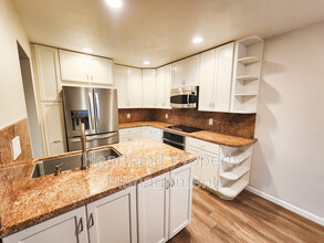 906 S Rancho Santa Fe Rd in San Marcos, CA - Building Photo - Building Photo