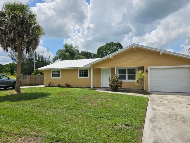 property at 6107 Hickory Dr