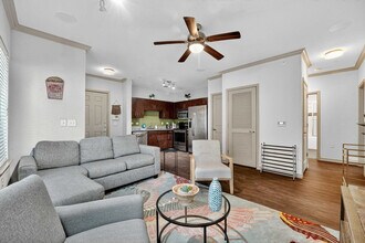 800 W 26th St in Austin, TX - Building Photo - Building Photo