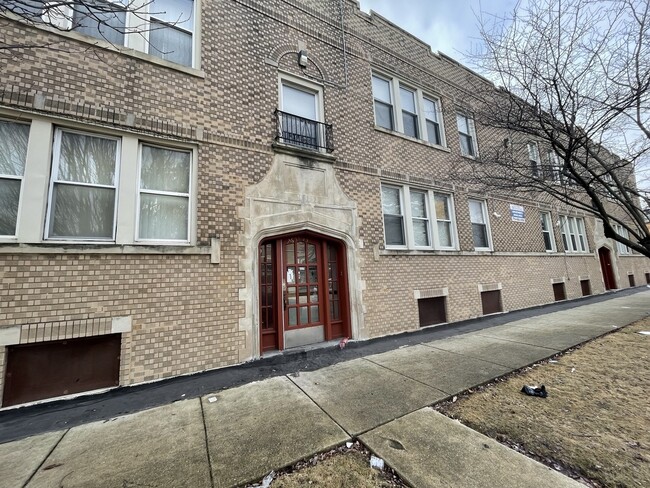 property at 2651 W 65th St