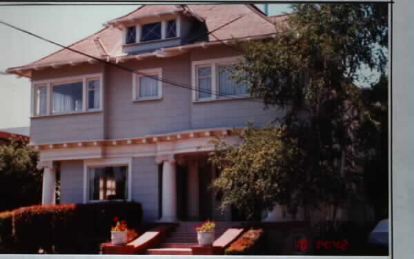 5844 Birch Ct in Oakland, CA - Building Photo - Building Photo