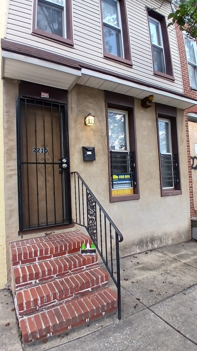 property at 2210 Sidney Ave