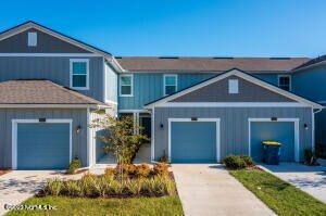 915 Capitol Pkwy in Jacksonville, FL - Building Photo