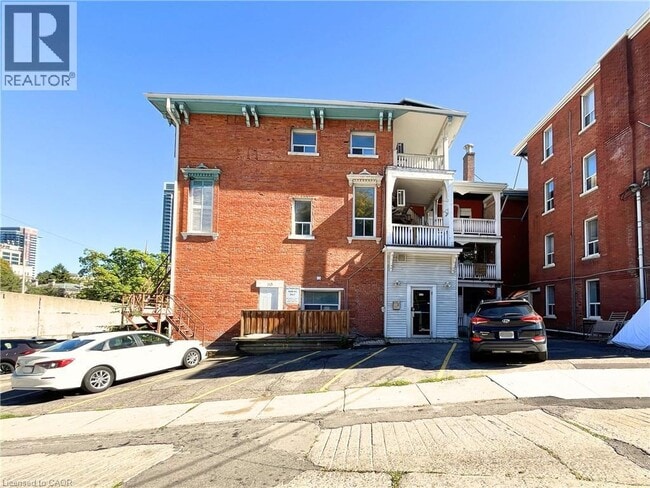 property at 117 Park St S