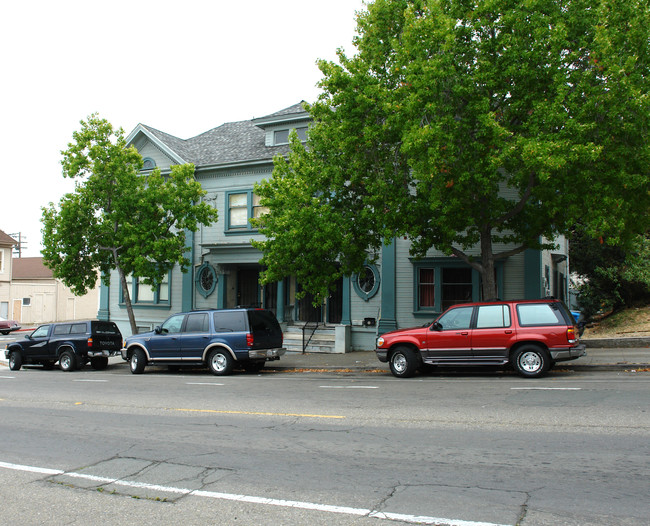 801-805 Marin St in Vallejo, CA - Foto de edificio - Building Photo