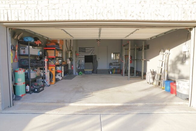 8014 Purple Aster Pass in Lago Vista, TX - Foto de edificio - Building Photo