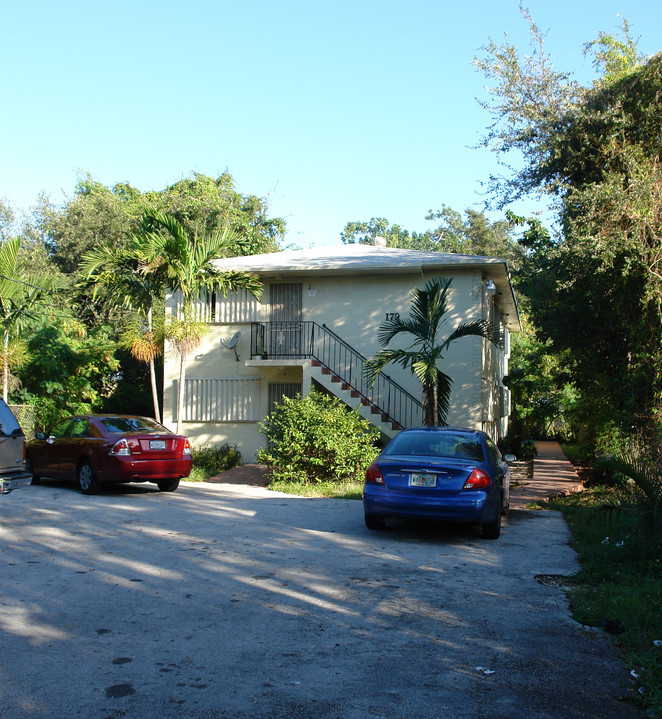 179 NW 59th St in Miami, FL - Building Photo