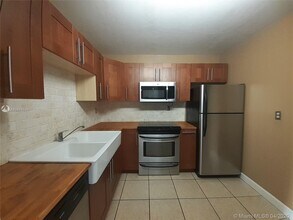 3601 SW 117th Ave-Unit -9-105 in Miami, FL - Building Photo - Building Photo