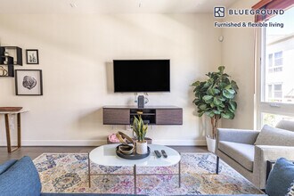 3061 Neves Rd in San Mateo, CA - Building Photo - Building Photo