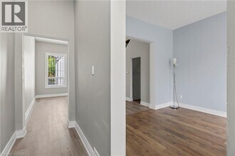 141 Ray St N in Hamilton, ON - Building Photo - Building Photo