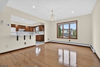 97 Sipp Ave in Clifton, NJ - Building Photo - Building Photo