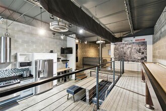 1310 E Washington St in Tampa, FL - Building Photo - Building Photo