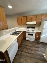 2940 Faversham Pl in Raleigh, NC - Building Photo - Building Photo