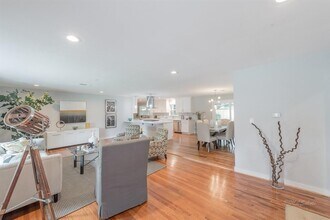 10058 Larston St in Houston, TX - Building Photo - Building Photo